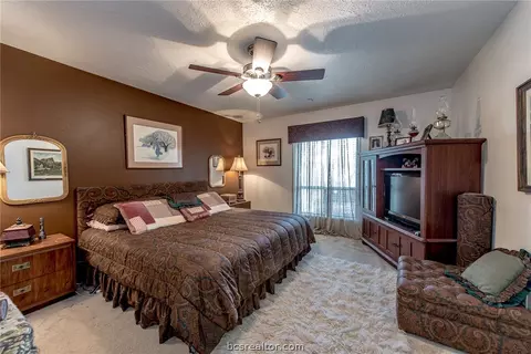 2907 Braeburn St, Bryan, TX 77802 photo 11