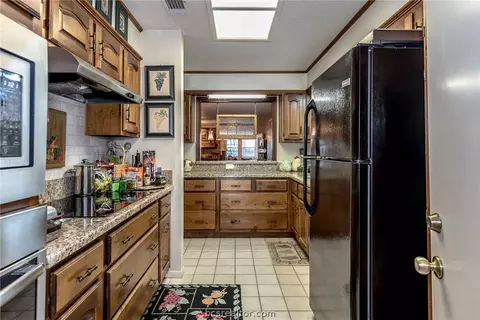 2907 Braeburn St, Bryan, TX 77802 photo 7