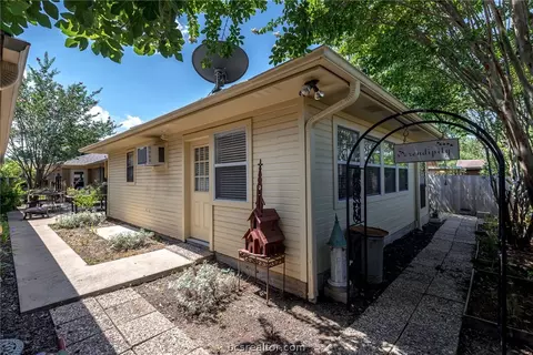 2907 Braeburn St, Bryan, TX 77802 photo 17