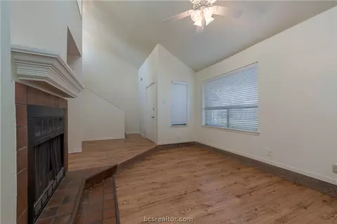 913 Navidad St, Bryan, TX 77801 photo 10