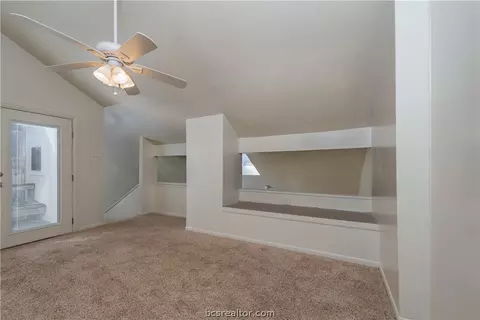 913 Navidad St, Bryan, TX 77801 photo 16