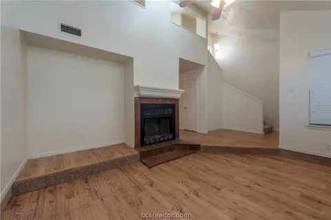 913 Navidad St, Bryan, TX 77801 photo 9