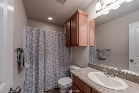 2013 Mountain Wind Loop, Bryan, TX 77807 photo 16