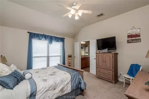 2013 Mountain Wind Loop, Bryan, TX 77807 photo 12