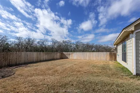 2013 Mountain Wind Loop, Bryan, TX 77807 photo 20