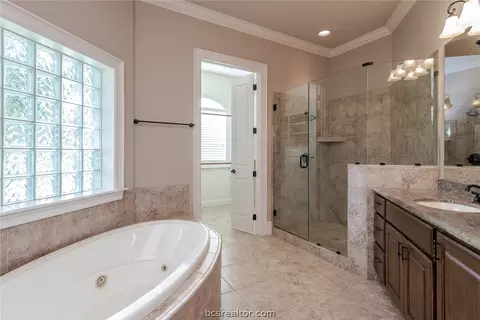 4303 Willowick Dr, Bryan, TX 77802 photo 12