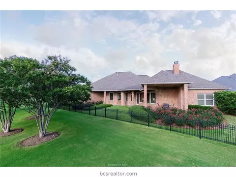 4303 Willowick Dr, Bryan, TX 77802 photo 26