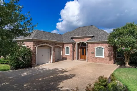 4303 Willowick Dr, Bryan, TX 77802 photo 1