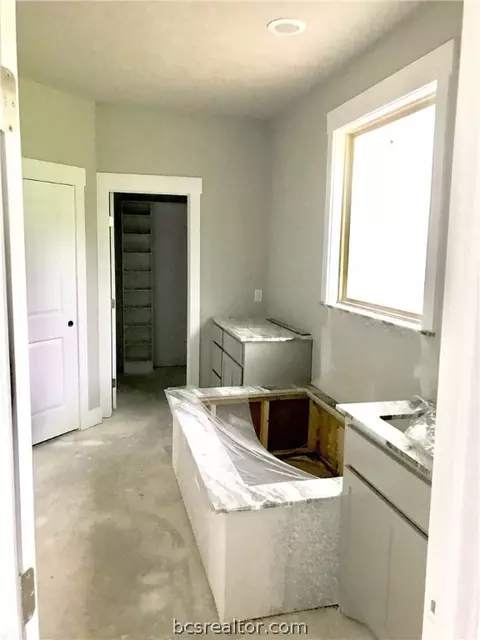 3020 Embers Loop, Bryan, TX 77808 photo 13