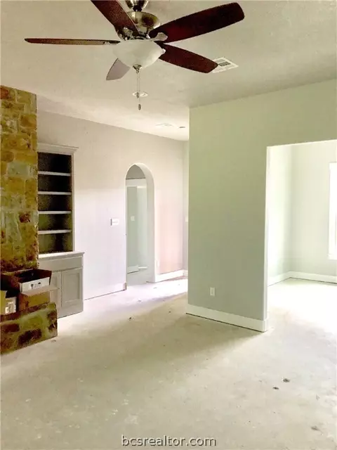 3020 Embers Loop, Bryan, TX 77808 photo 8