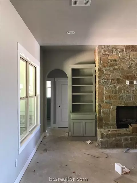 3020 Embers Loop, Bryan, TX 77808 photo 5