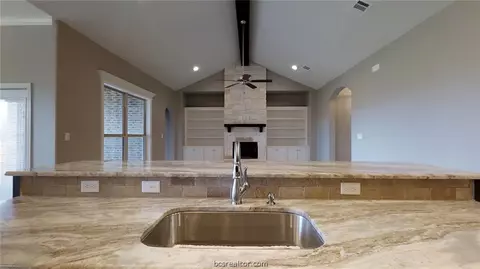 3063 Embers Loop, Bryan, TX 77808 photo 8