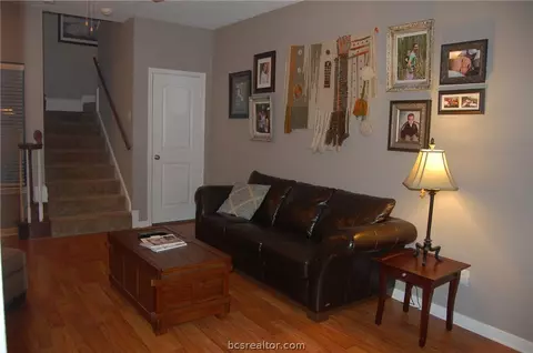 1982 Mountain Wind Ct, Bryan, TX 77807 photo 6
