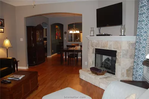 1982 Mountain Wind Ct, Bryan, TX 77807 photo 8