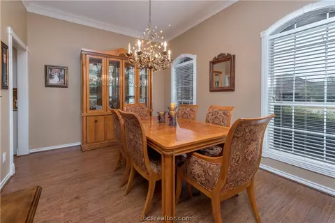 3928 Park Hurst, Bryan, TX 77802 photo 9