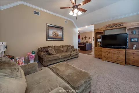 3928 Park Hurst, Bryan, TX 77802 photo 5
