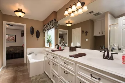 3928 Park Hurst, Bryan, TX 77802 photo 16