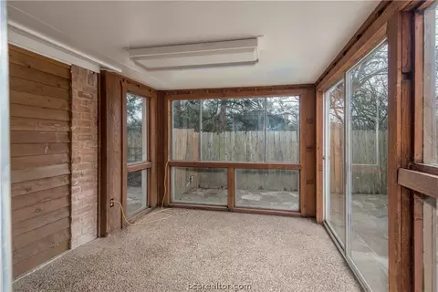 2910 Camelot Dr, Bryan, TX 77802 photo 11