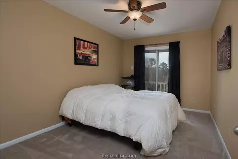 2910 Camelot Dr, Bryan, TX 77802 photo 15