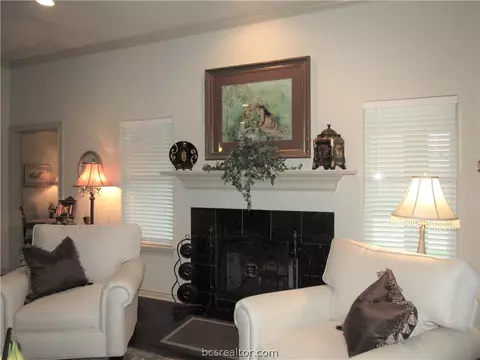 5310 Draycott Ct, Bryan, TX 77802 photo 8