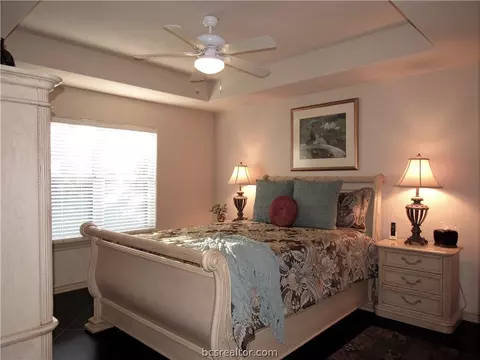 5310 Draycott Ct, Bryan, TX 77802 photo 12