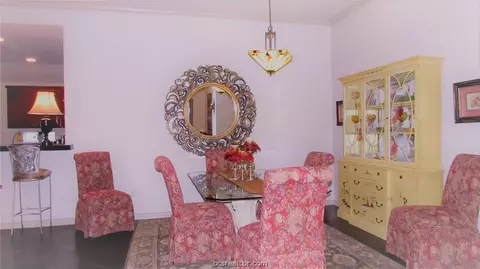 5310 Draycott Ct, Bryan, TX 77802 photo 4