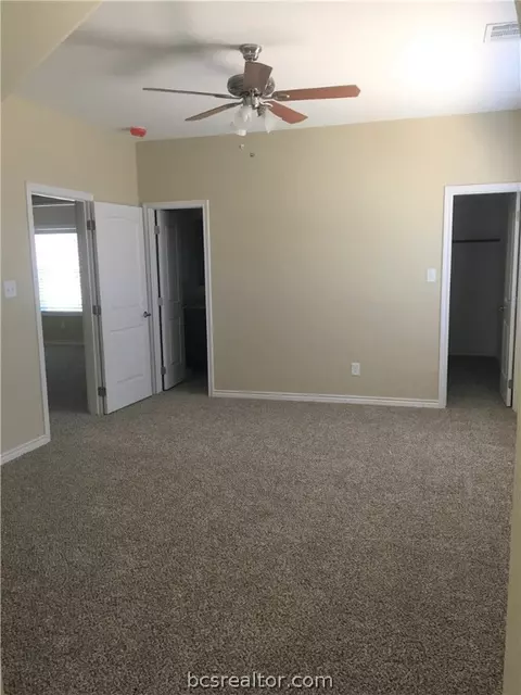 202 Tee Dr, Bryan, TX 77801 photo 13