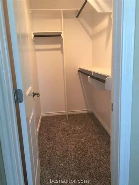 202 Tee Dr, Bryan, TX 77801 photo 6