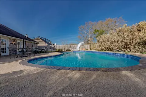 3919 Brighton Dr, Bryan, TX 77802 photo 20