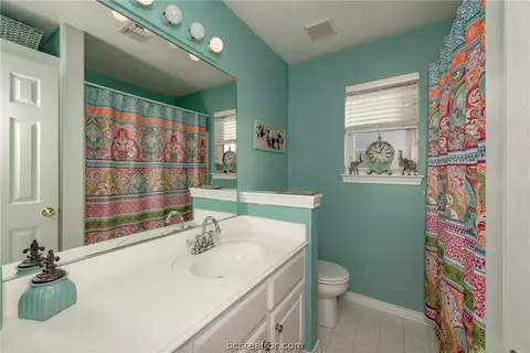3919 Brighton Dr, Bryan, TX 77802 photo 17