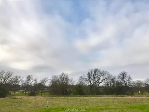 3080 Peterson Cir, Bryan, TX 77802 photo 3