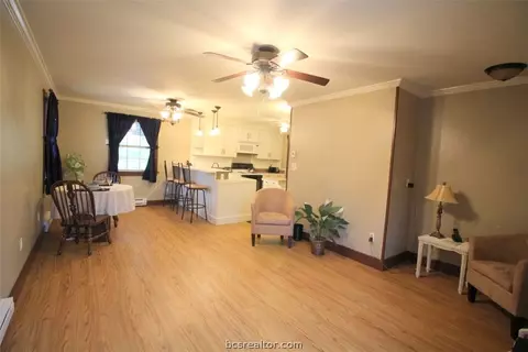 9647 Taylor Rd, Bryan, TX 77808 photo 2