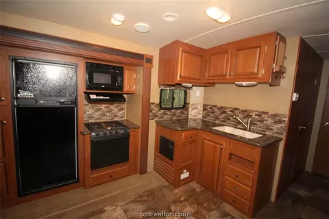 9647 Taylor Rd, Bryan, TX 77808 photo 41