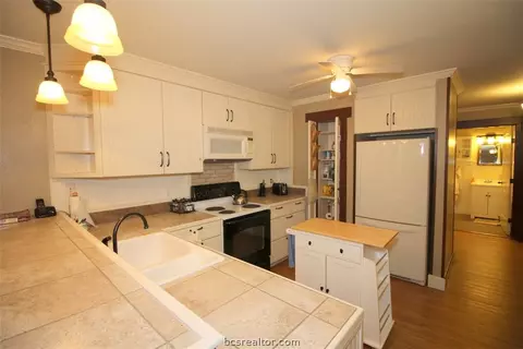 9647 Taylor Rd, Bryan, TX 77808 photo 8