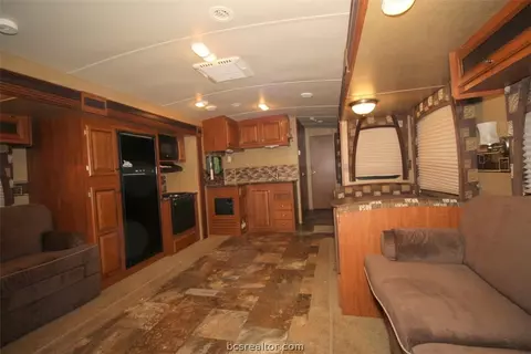 9647 Taylor Rd, Bryan, TX 77808 photo 38
