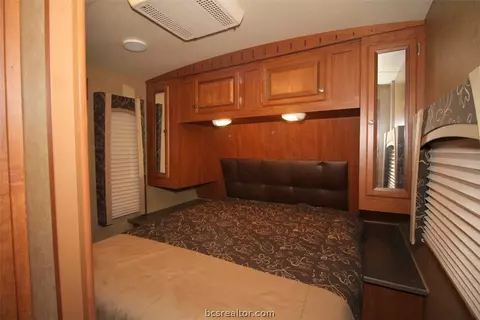 9647 Taylor Rd, Bryan, TX 77808 photo 43