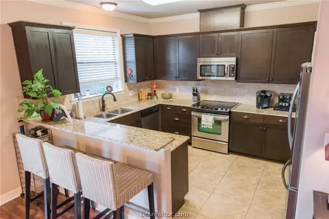 2111 Ella Ln, Bryan, TX 77802 photo 14