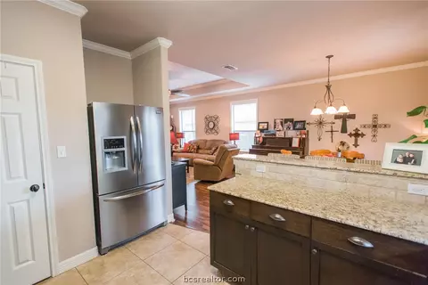 2111 Ella Ln, Bryan, TX 77802 photo 12