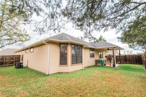 2111 Ella Ln, Bryan, TX 77802 photo 24