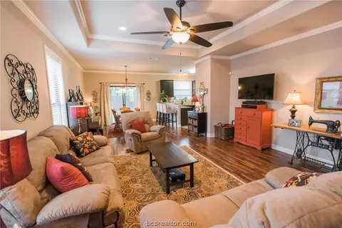 2111 Ella Ln, Bryan, TX 77802 photo 8