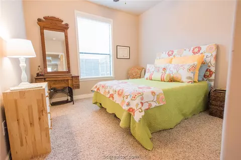 2111 Ella Ln, Bryan, TX 77802 photo 21