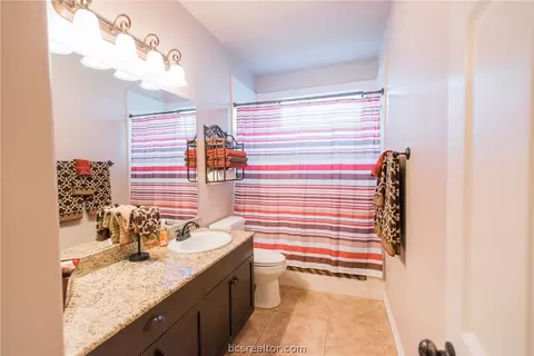 2111 Ella Ln, Bryan, TX 77802 photo 22