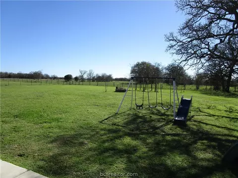 8706 Tejas Ranch Loop, Bryan, TX 77808 photo 7