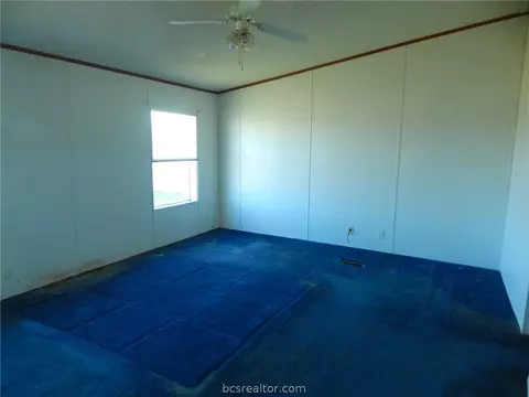 8203 Wixon Oaks Dr, Bryan, TX 77808 photo 6