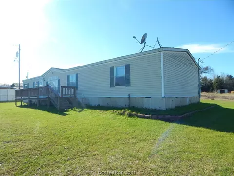 8203 Wixon Oaks Dr, Bryan, TX 77808 photo 13
