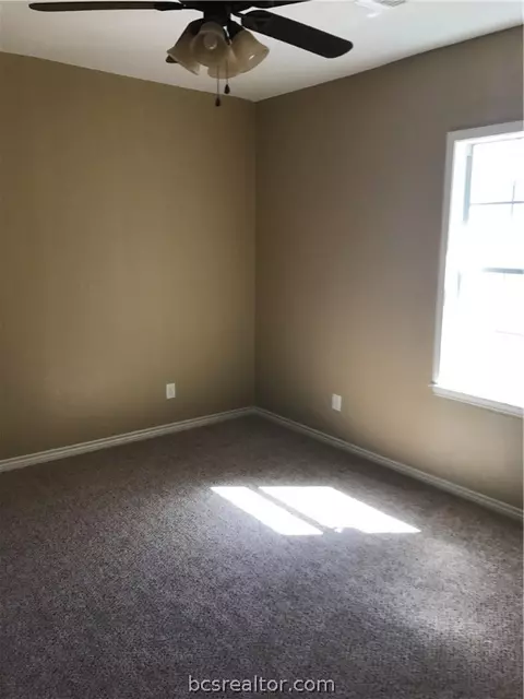 112 Rebecca St, Bryan, TX 77801 photo 16
