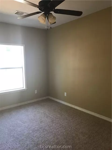 112 Rebecca St, Bryan, TX 77801 photo 21