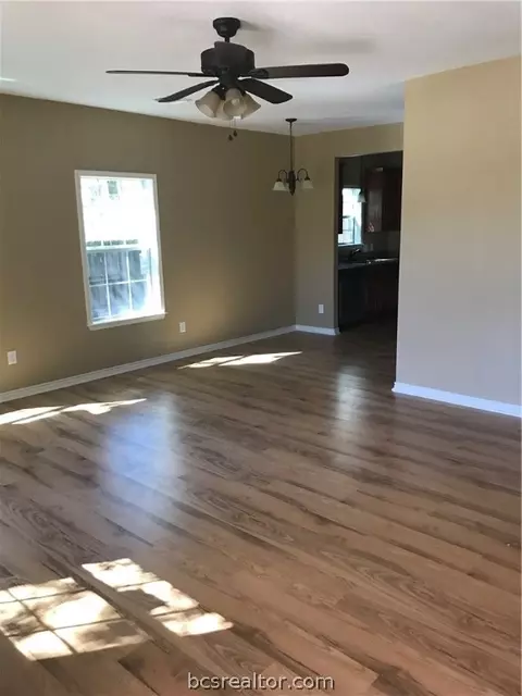112 Rebecca St, Bryan, TX 77801 photo 6