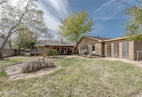 2901 Rustling Oaks Dr, Bryan, TX 77802 photo 32