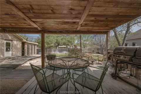 2901 Rustling Oaks Dr, Bryan, TX 77802 photo 31